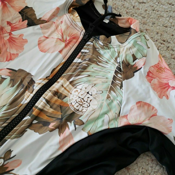 Rip Curl Size 10 Hawaiian Flower UV Rash guard su - Picture 2 of 8